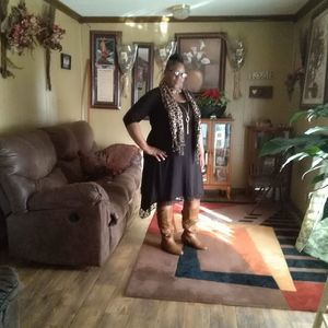 Meet your Posher, Sandra